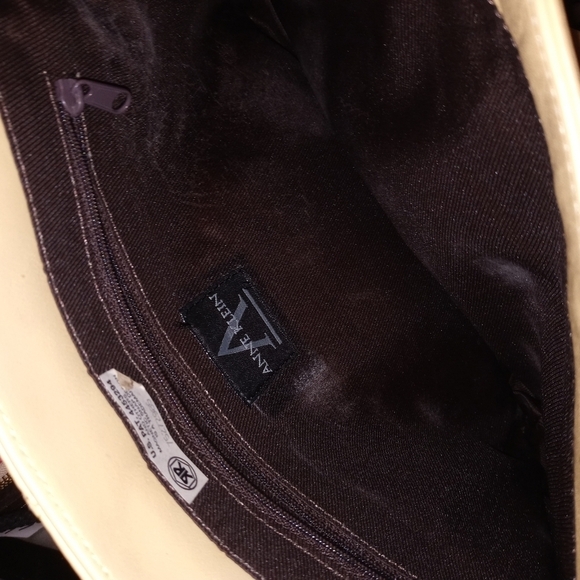 Vintage Anne Klein Retro Pale Yellow Leather Satchel Crossbody/Shoulder bag - Picture 7 of 10